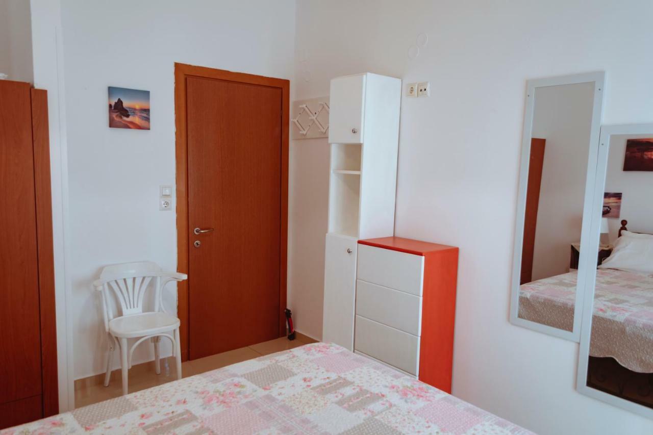Sun βy τhe Sea 100m From The Beach Apartment *
