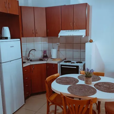 Sun Βy Τhe Sea 100M From The Beach Apartment Agia Pelagia  Exterior photo