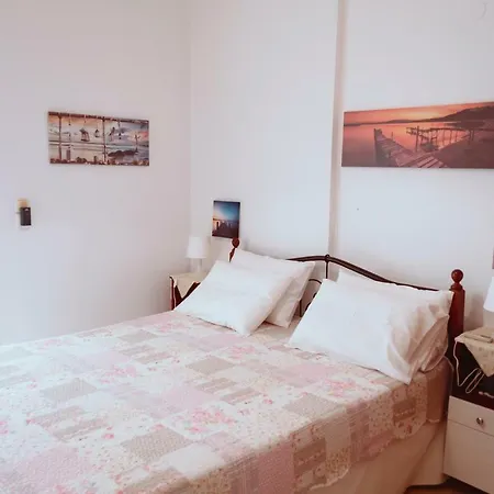 Sun Βy Τhe Sea 100M From The Beach Apartment Agia Pelagia  Exterior photo